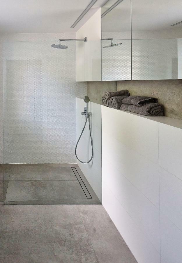 Apartament Baltica Z Ogrodkiem - W Ustronnym Miejscu Tuz Przy Plazy Rogowo  Buitenkant foto
